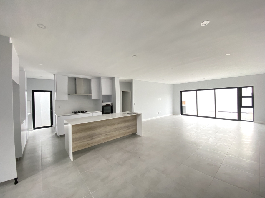 4 Bedroom Property for Sale in Sandown Western Cape